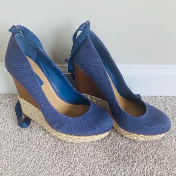 BCBGMaxazria Gazelle Ankle Tie Platform Wedges - Picture 4 of 8